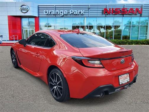 2024 Toyota GR86 Base