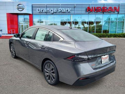 Gun Metallic 2026 Nissan Sentra SL