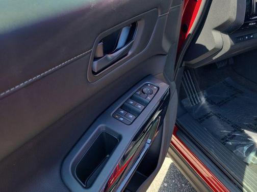 Scarlet Ember Tintcoat 2026 Nissan Pathfinder SV