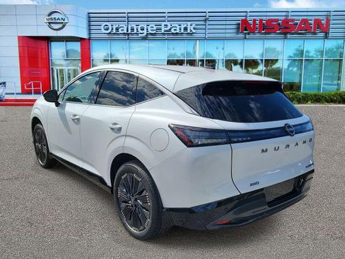 Everest White Pearl Tricoat 2026 Nissan Murano Platinum
