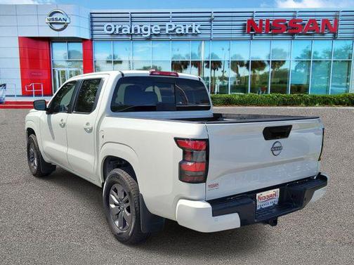 Glacier White 2025 Nissan Frontier SV