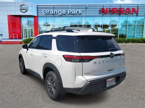 2025 Nissan Pathfinder SV FWD
