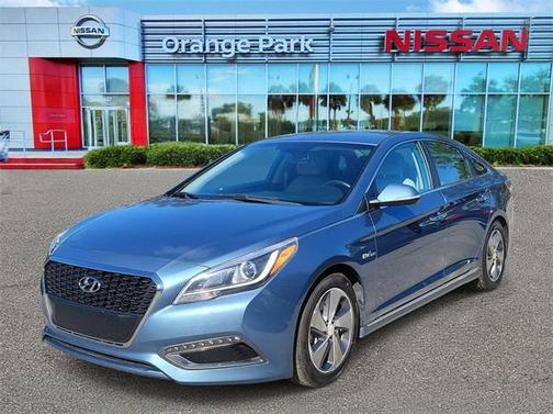 2016 Hyundai SONATA Hybrid Limited