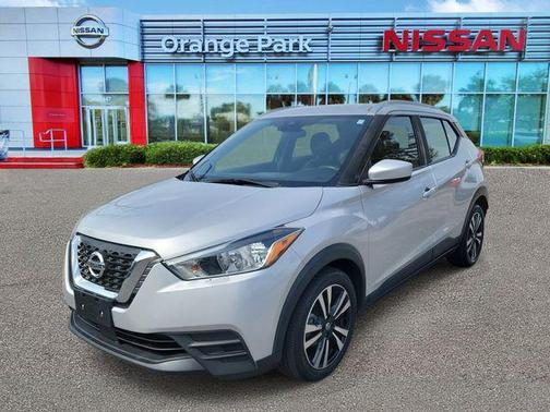 2020 Nissan Kicks SV