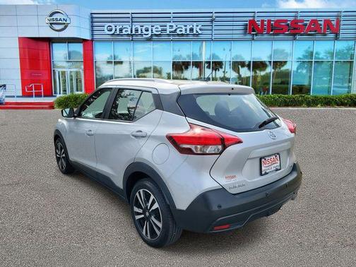 2020 Nissan Kicks SV