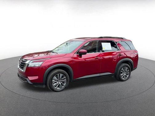 2025 Nissan Pathfinder SV FWD