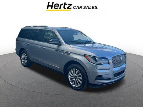 2023 Lincoln Navigator Standard