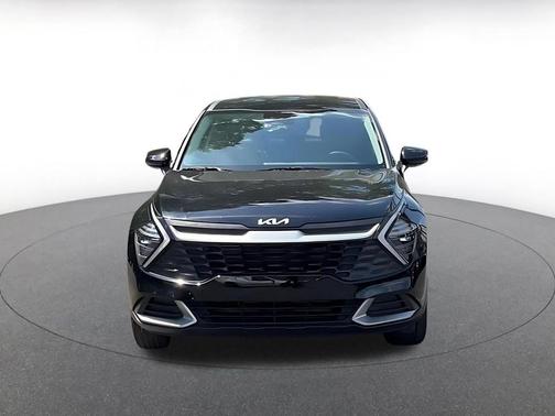 Ebony Black 2025 Kia Sportage LX
