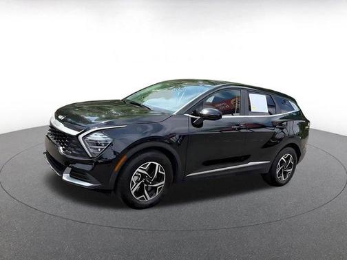 Ebony Black 2025 Kia Sportage LX