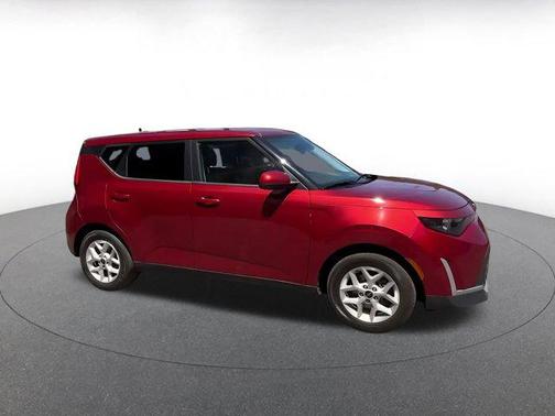 Mars Orange 2025 Kia Soul LX