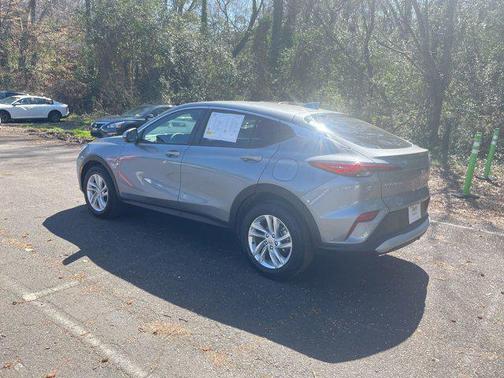 2025 Buick Envista Preferred FWD