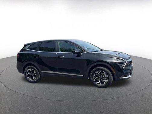 Fusion Black 2025 Kia Sportage LX