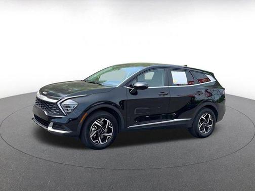 Fusion Black 2025 Kia Sportage LX