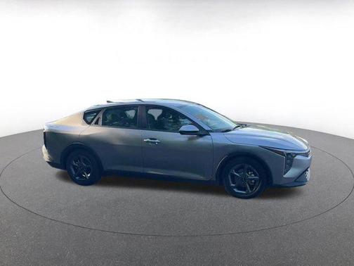 Steel Gray 2025 Kia K4 LXS