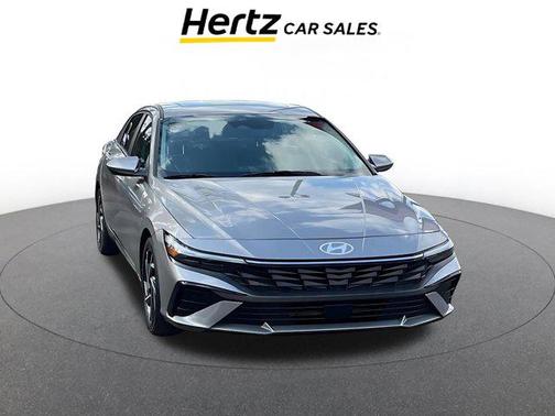 2025 Hyundai ELANTRA SEL