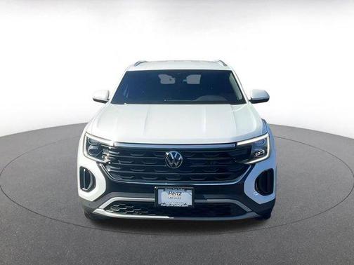 2025 Volkswagen Atlas Cross Sport 2.0T SE w/Technology 4MOTION