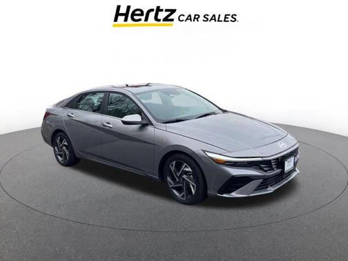 2025 Hyundai ELANTRA SEL