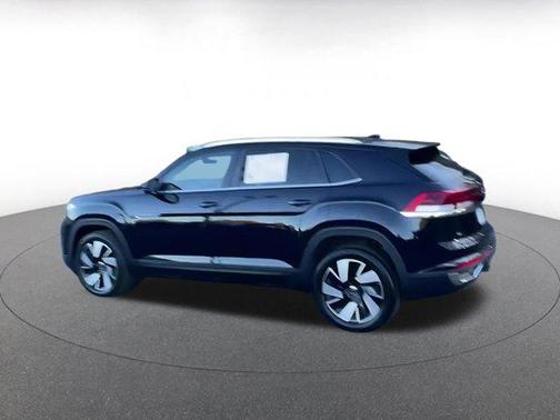 2025 Volkswagen Atlas Cross Sport 2.0T SE w/Technology 4MOTION