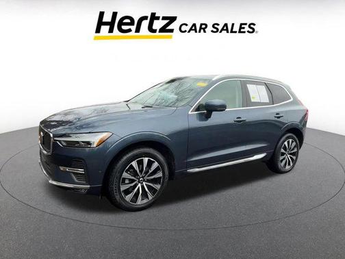 2023 Volvo XC60 B5 Plus Bright Theme