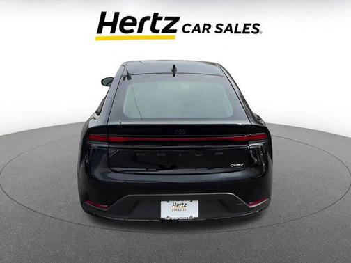 2023 Toyota Prius LE