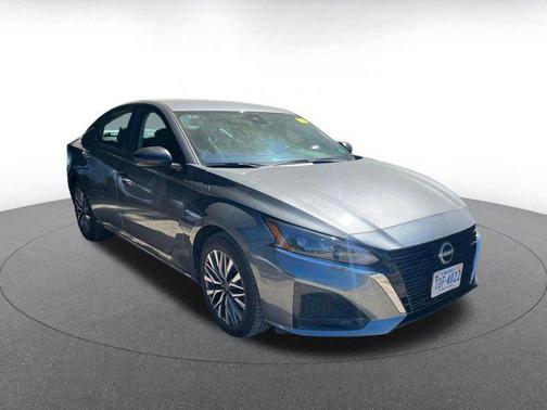 Gun Metallic 2025 Nissan Altima SV FWD