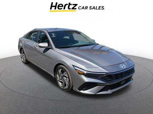 2025 Hyundai ELANTRA SEL