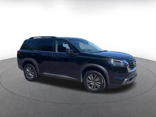 Super Black 2025 Nissan Pathfinder SV FWD