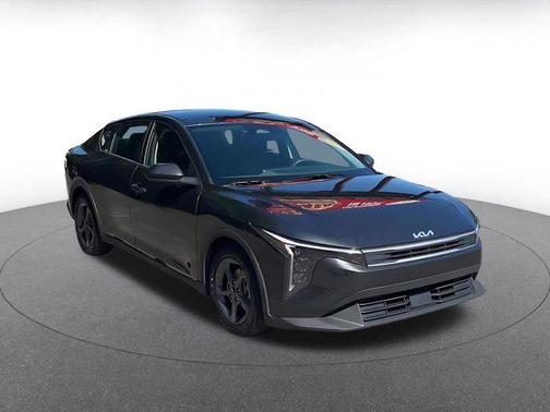 Interstellar Gray 2025 Kia K4 LXS