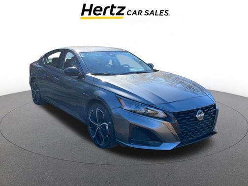 2025 Nissan Altima SR FWD