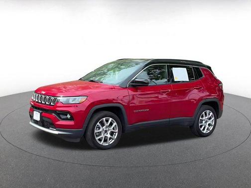 Red Hot Pearlcoat 2025 Jeep Compass Limited