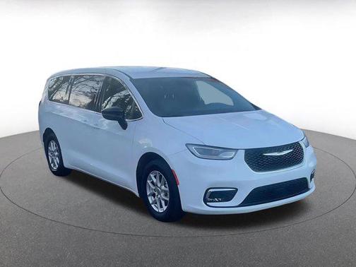 2025 Chrysler Pacifica L