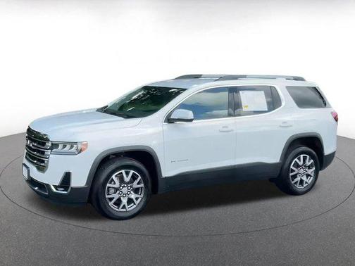 2023 GMC Acadia AWD SLT