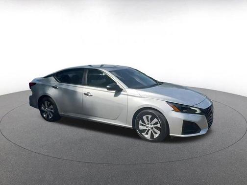 2024 Nissan Altima S FWD