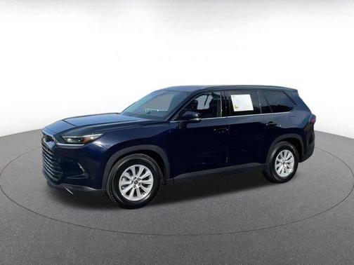 2025 Toyota Grand Highlander XLE