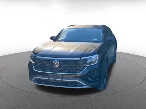 2025 Volkswagen Atlas Cross Sport 2.0T SE w/Technology 4MOTION