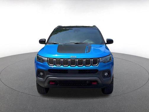 Hydro Blue Pearlcoat 2025 Jeep Compass Trailhawk