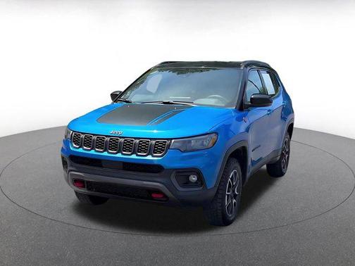 Hydro Blue Pearlcoat 2025 Jeep Compass Trailhawk
