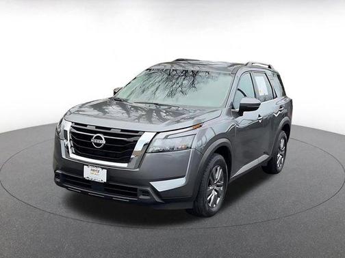 2025 Nissan Pathfinder SV 4WD