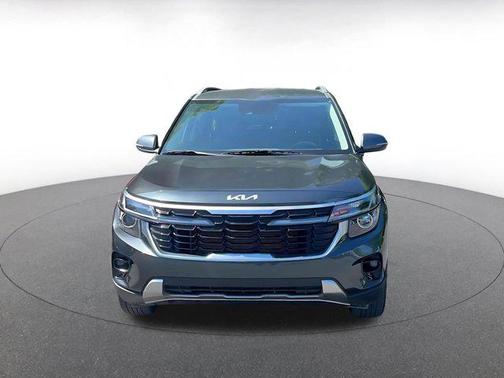 Gravity Gray 2025 Kia Seltos S