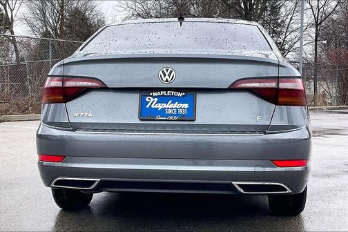 2019 Volkswagen Jetta R-Line