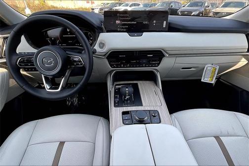 2025 Mazda CX-90 Premium Plus