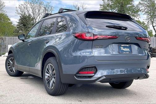 Polymetal Gray Metallic 2026 Mazda CX-70 SC