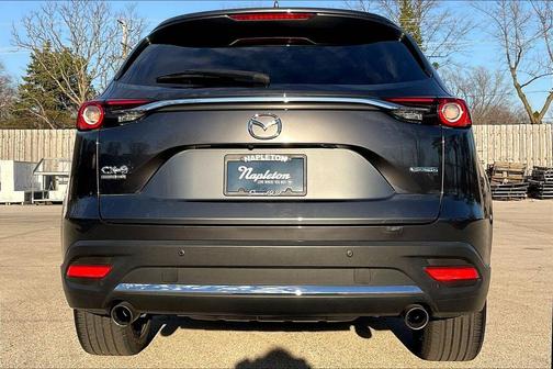 Machine Gray Metallic 2023 Mazda CX-9 Signature