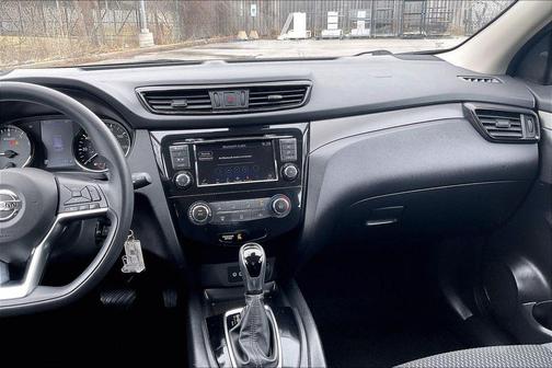 2020 Nissan Rogue Sport S