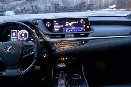 2019 Lexus ES 300h 300h Luxury