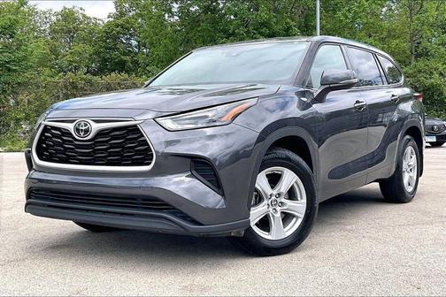 Magnetic Gray Metallic 2021 Toyota Highlander L