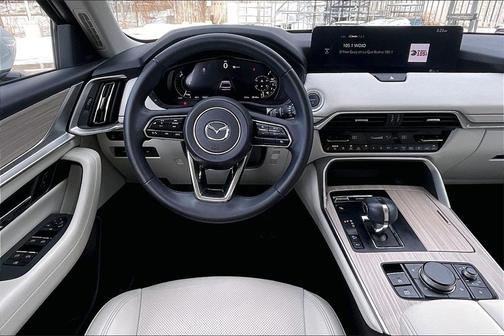 2024 Mazda CX-90 PHEV Premium Plus