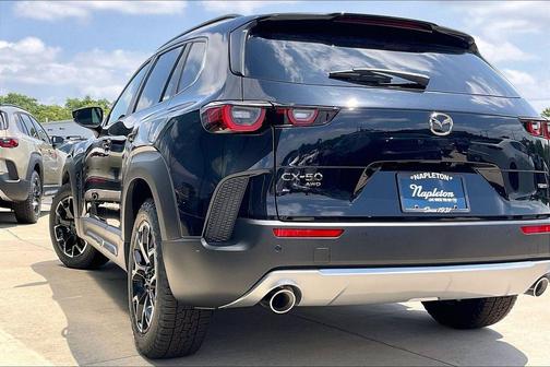 Jet Black Mica 2026 Mazda CX-50 2.5 Turbo Meridian Edition