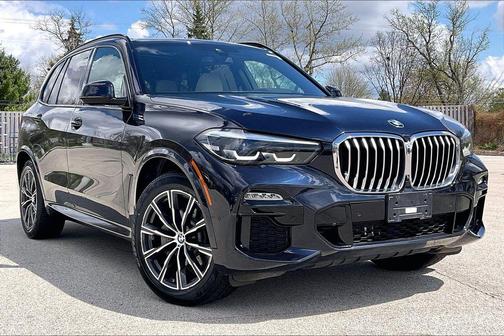 Carbon Black Metallic 2021 BMW X5 xDrive40i