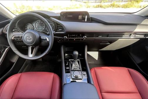 2026 Mazda Mazda3 2.5 S Carbon Edition